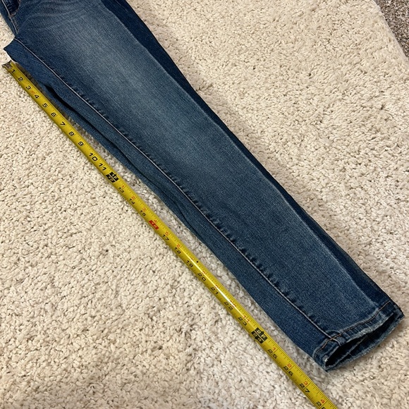 GARAGE 3 Premium 2 toned denim Ultra High Rise cropped jeans w slight distress - Picture 8 of 10